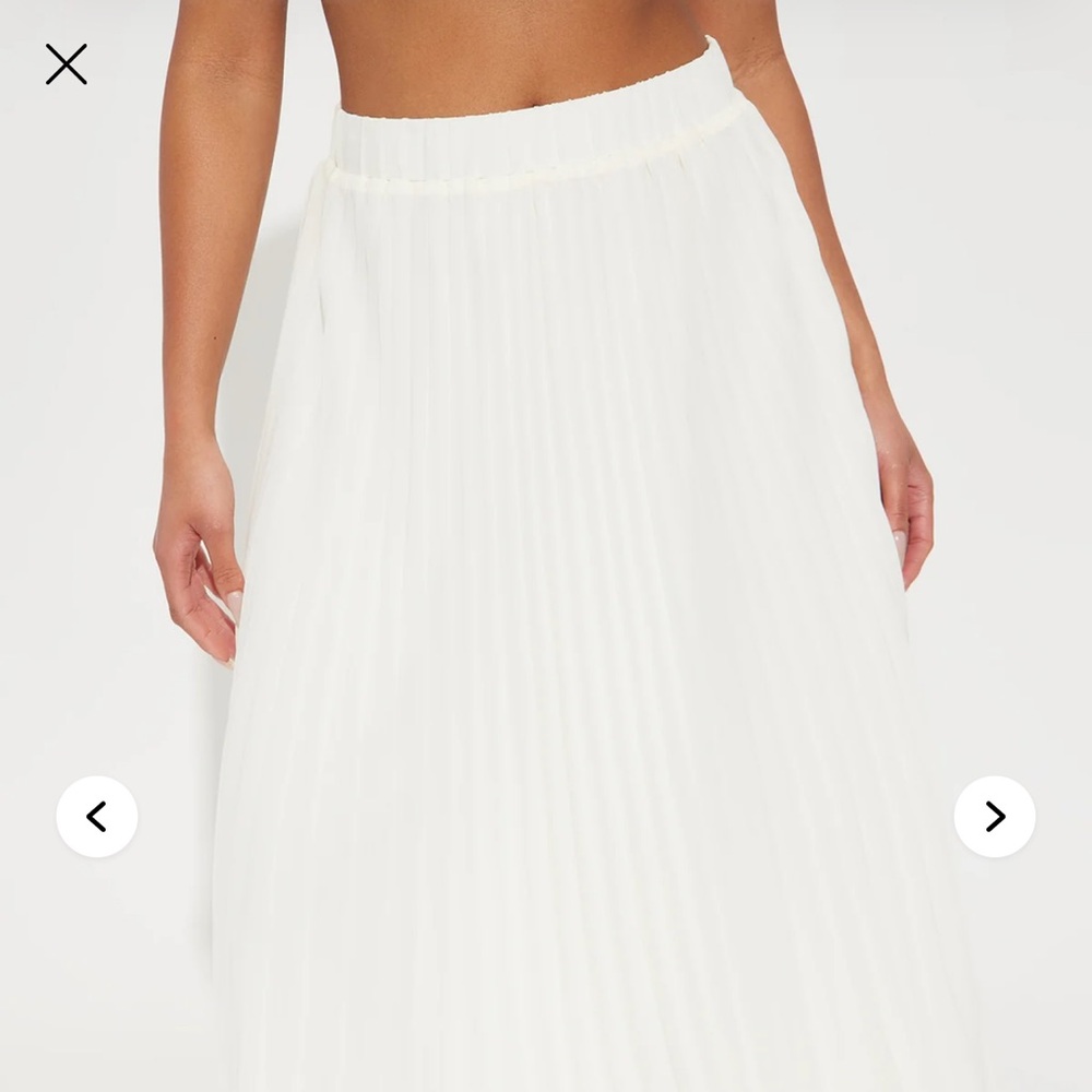 Pleated Chiffon Midi Skirt - Off White - Picture 2 of 3